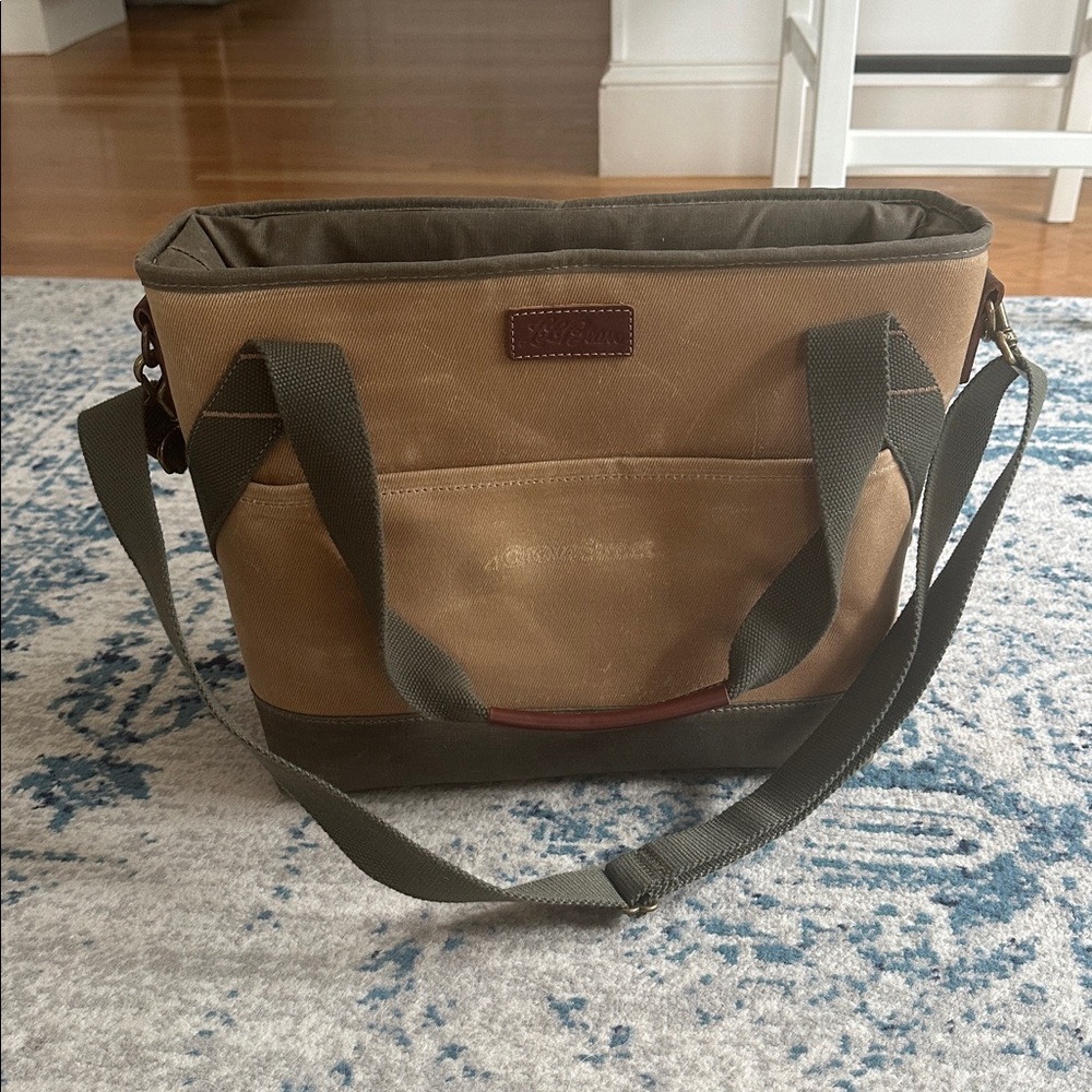 LL Bean Bag Insulated Waxed Canvas Tote cooler Medium Tan Green